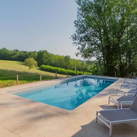 Casa de Férias Pool Escape In Saint-laurent *