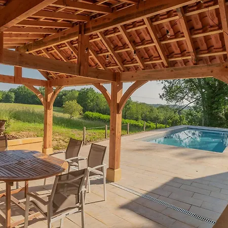 Pool Escape In Saint-laurent Casa de Férias
