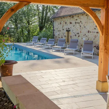 Pool Escape In Saint-laurent * Saint-Laurent-la-Vallee