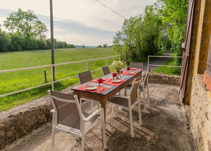 Pool Escape In Saint-laurent Semesterbostad