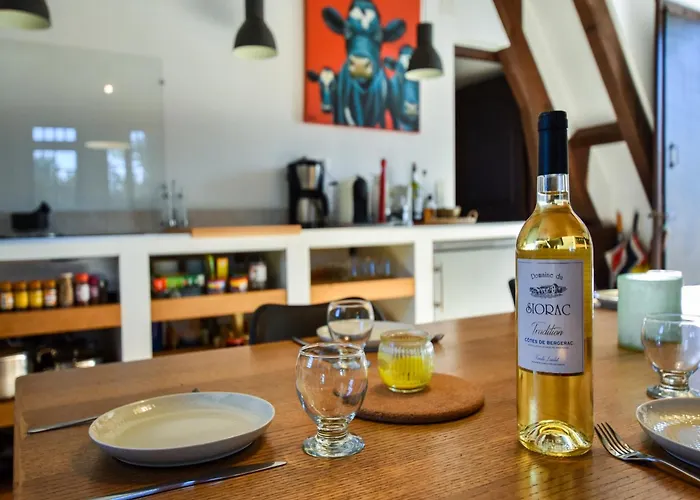 Semesterbostad Pool Escape In Saint-laurent