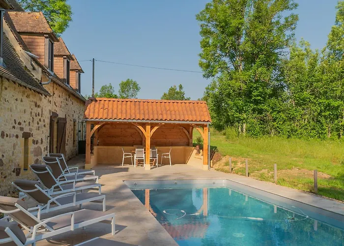 Pool Escape In Saint-laurent *